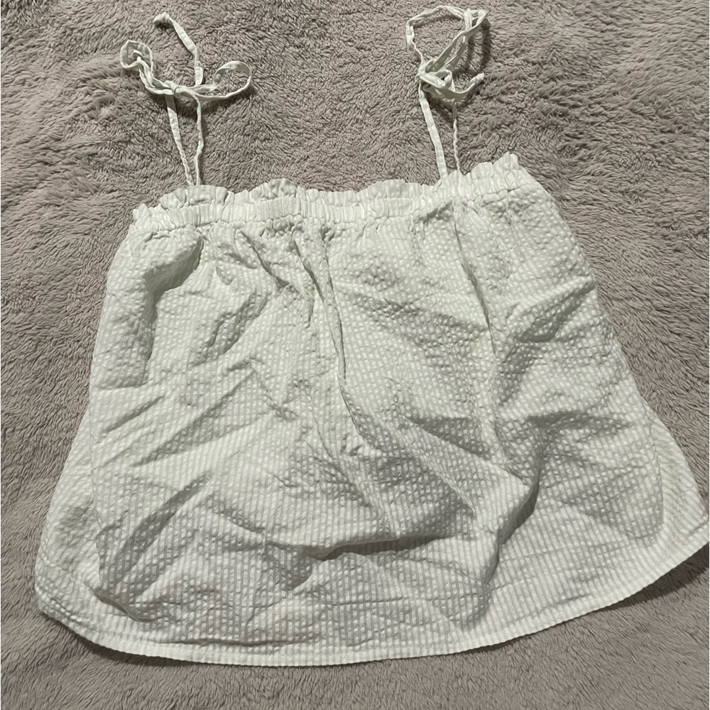 GILLY HICKS (hollister brand) SLEEP TANK